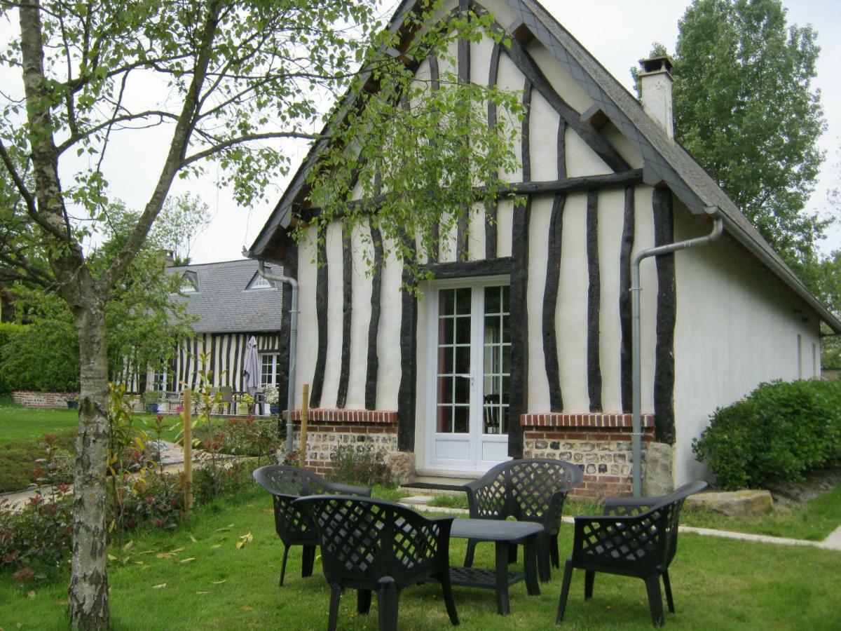 Gite Des Pins Penches Brunville Exteriör bild
