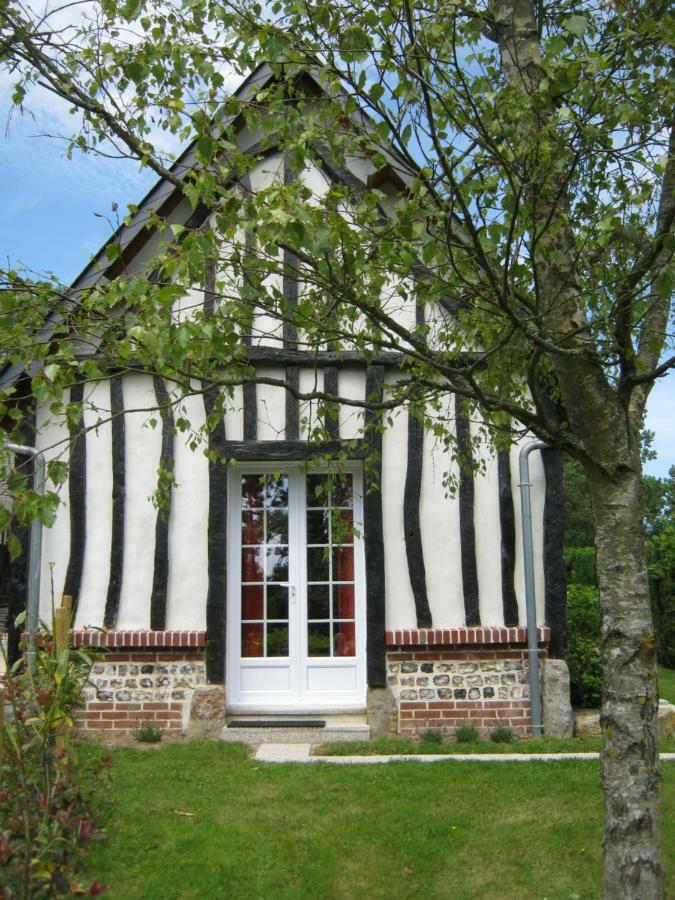 Gite Des Pins Penches Brunville Exteriör bild